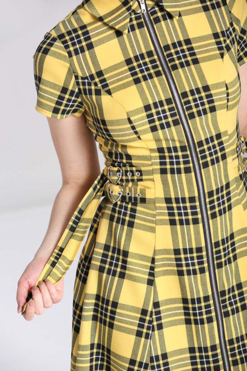 Corey Yellow Tartan Mini Dress från Hell Bunny
