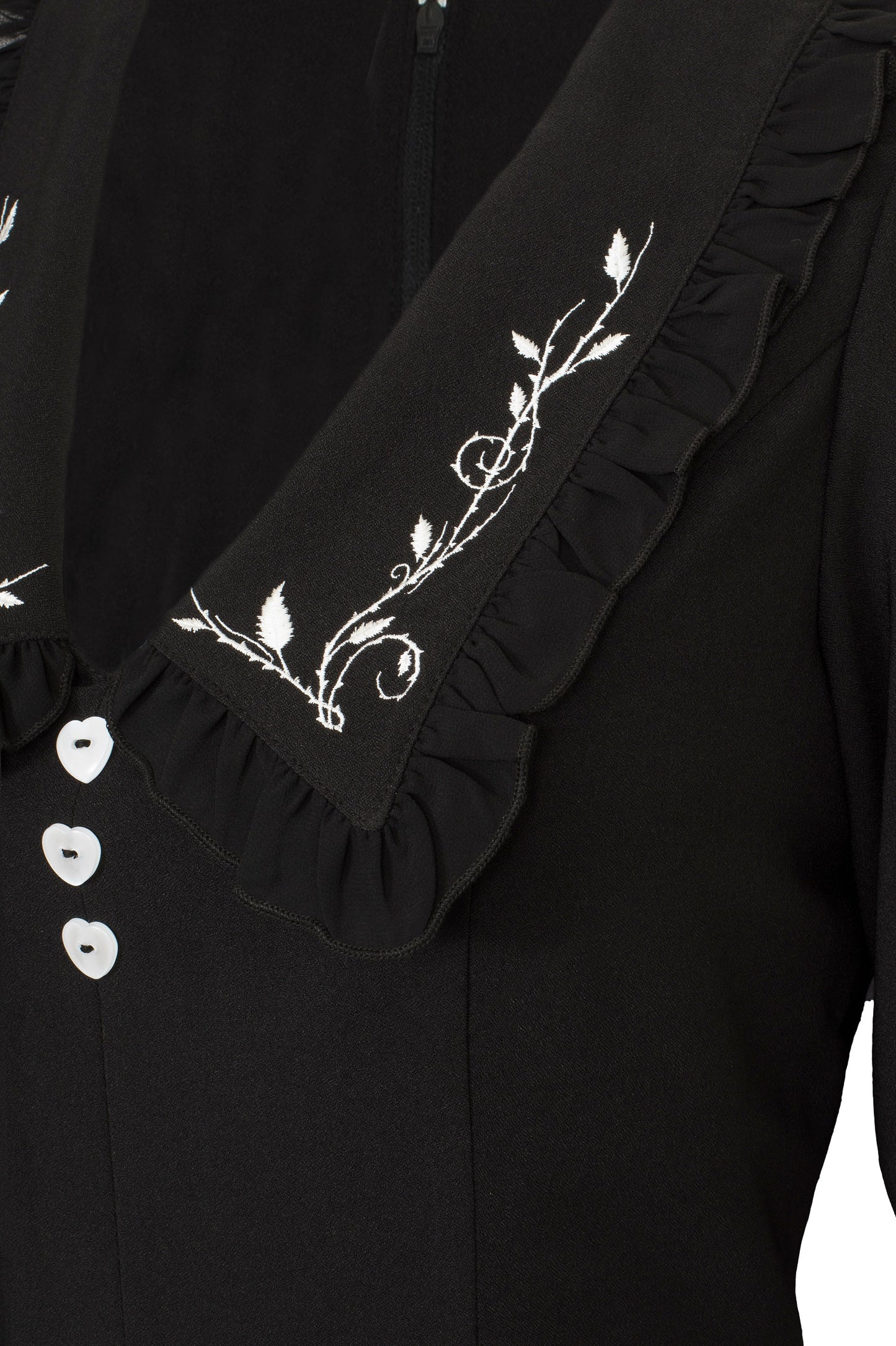 Ivie svart medellång klänning med broderad detaljkrage från Hell Bunny