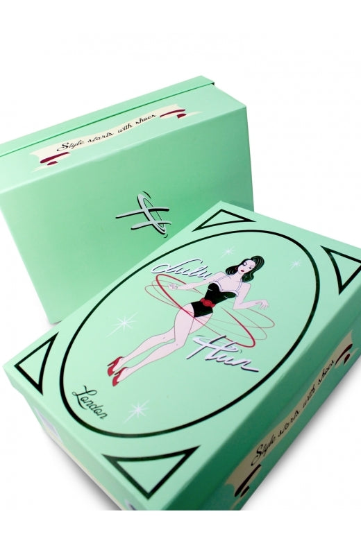 Gillian Heels i Mustard Yellow av Lulu Hun