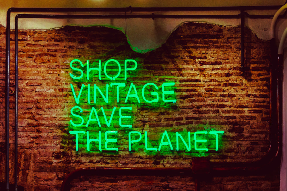 shop-vintage-save-the-planet-sign