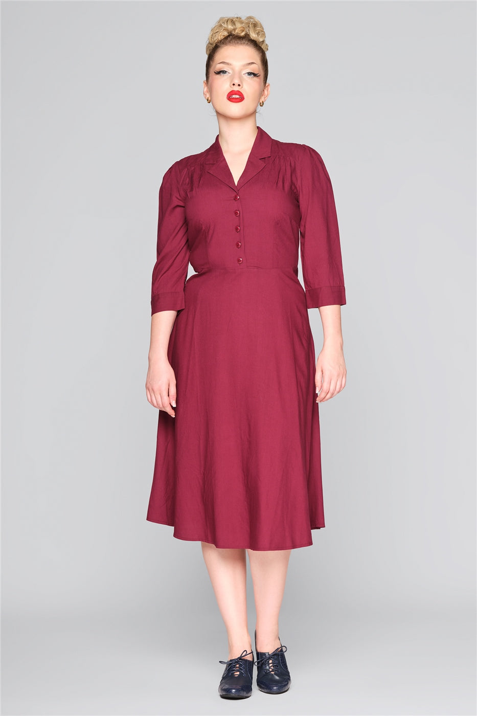 Alexandrea Plain Flared Dress by Collectif