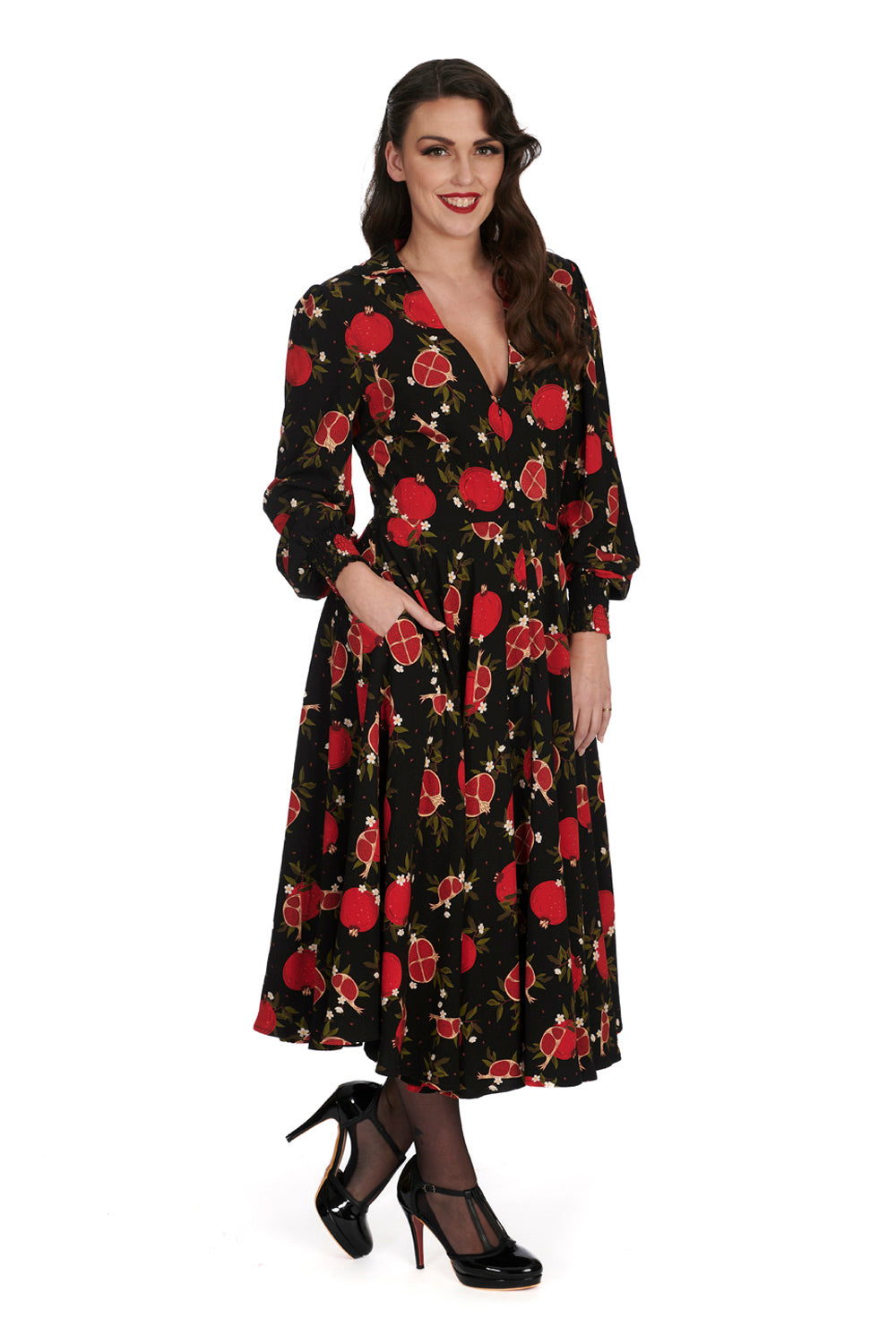 Pomegranate Mid Dress by Banned Retro