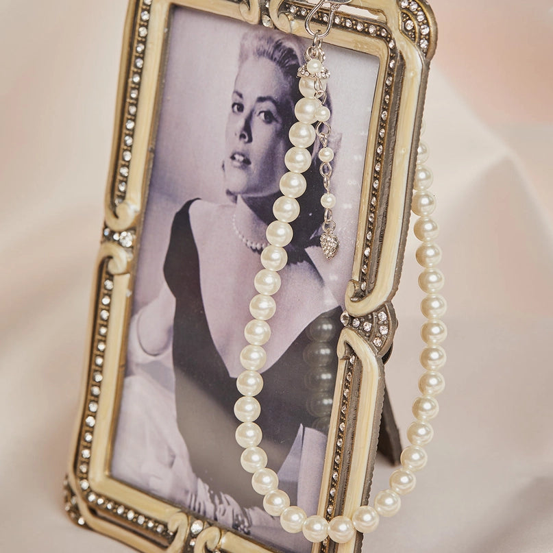 Grace Kelly-Inspired Classic Pearl Choker Necklace by Lovett & Co