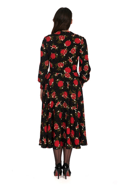 Pomegranate Mid Dress by Banned Retro