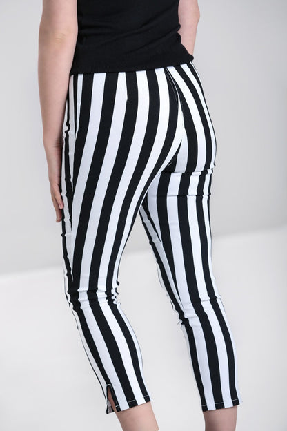 Otho Capris by Hell Bunny