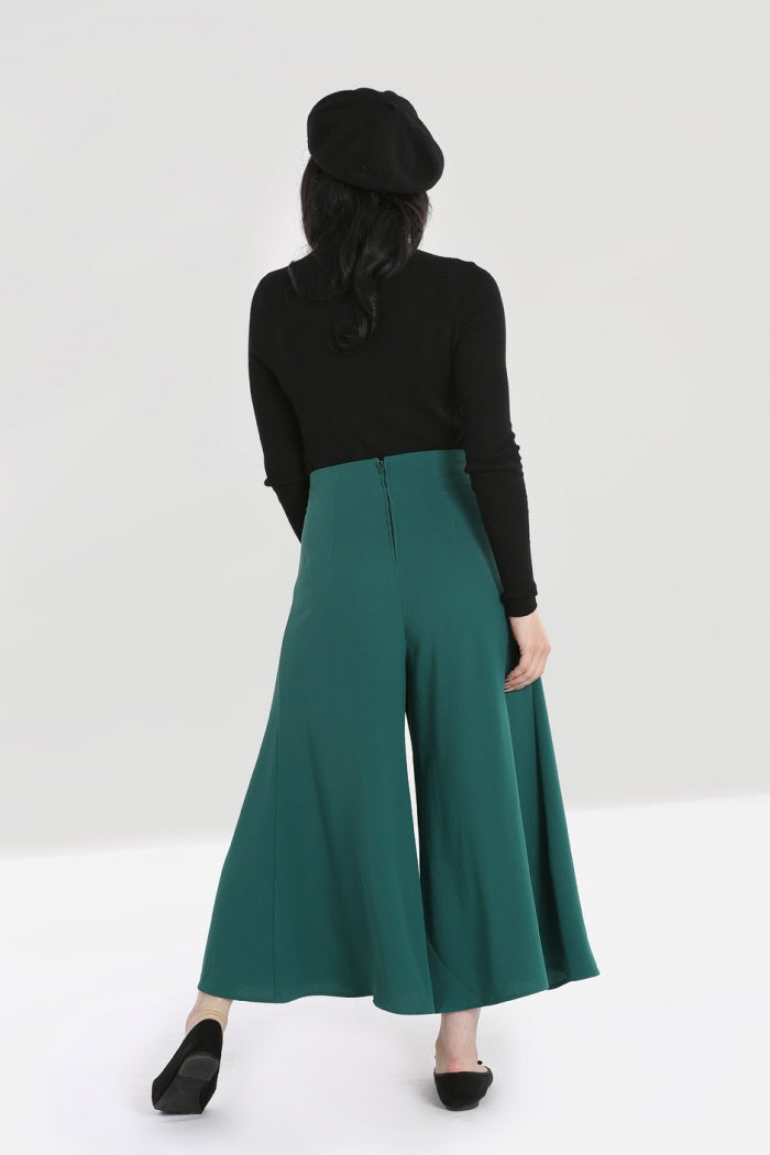 Zara 2024 green culottes